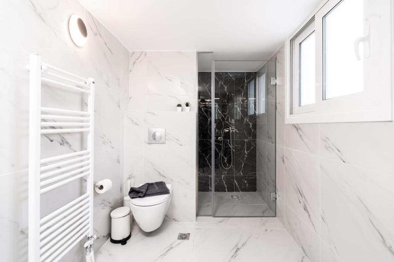 Athens Hideout Apt, Big Rooftop With City View 아파트 외부 사진