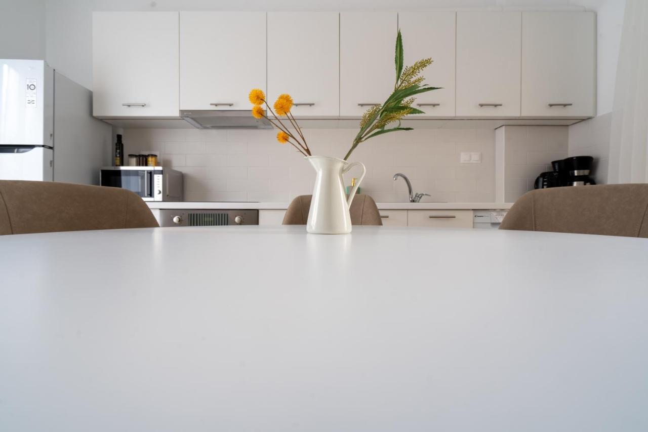 Athens Hideout Apt, Big Rooftop With City View 아파트 외부 사진