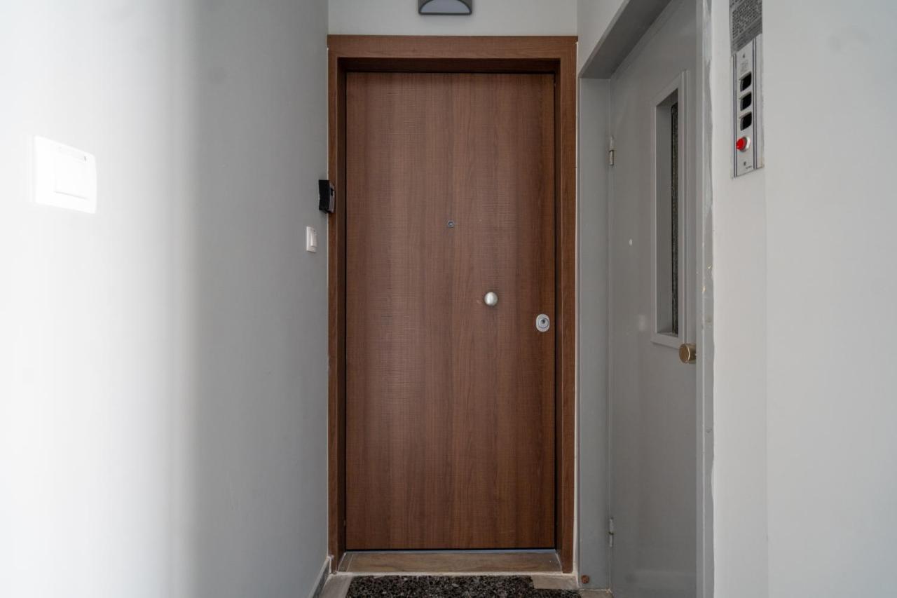 Athens Hideout Apt, Big Rooftop With City View 아파트 외부 사진